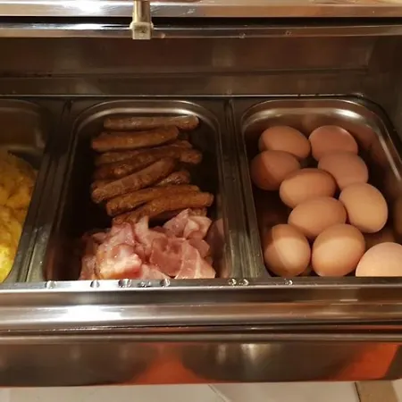 Myrooms - Margaretenhof מלון